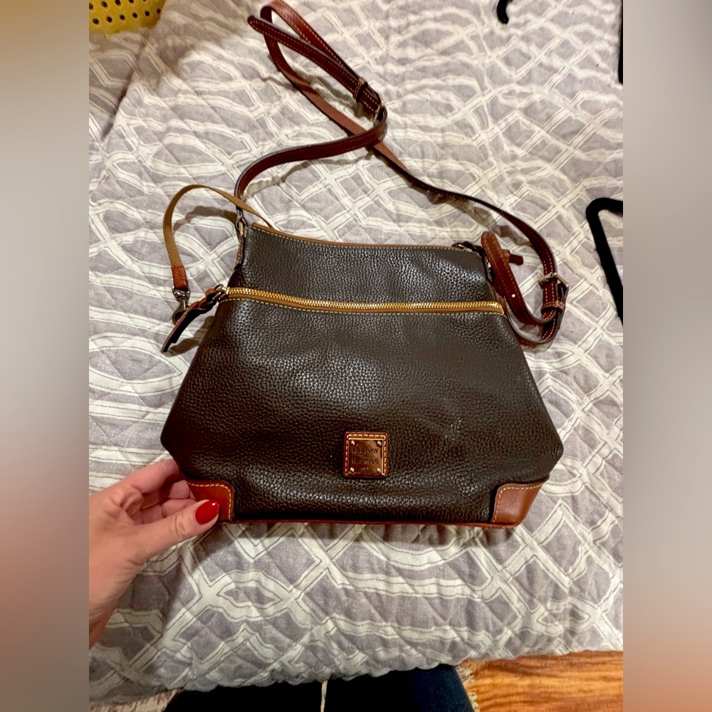 Dooney & Bourke bag